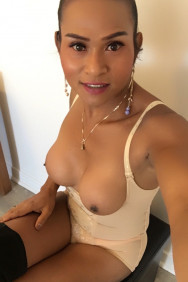 Hi Patthira 32 year old 5.7 130 lbs 36D 7 cut fully functional Versatile (Top and bottom) Open mind love kissing Guaranteed you will recieve good service with me 1514-265-0260

if you like to receive professional Swedish or Thai massage request before come thank you 1514-2650260 Patthira