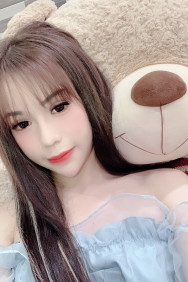 163cm tall weighs 47kg i have big cock (16cm ) good deepthroat 
- Zalo 0939183461
- Wechat : Lancute333 
_ sasamp3
