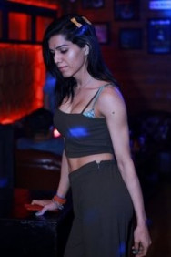 Cutest shemale here
Am mostly living in gurgawo dlf phase 3
Big bobas and big dick if u play with me then let's cach,up nd plz don't do timepaas