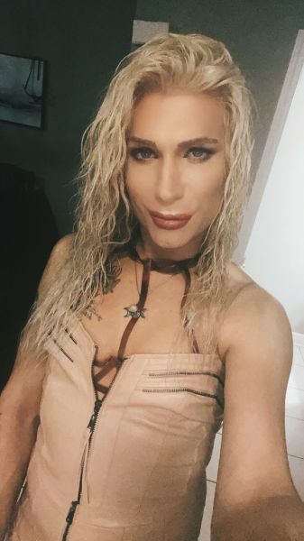 serious inquiries only. I’m fun, flirty, sexy, and sassy. Your good time girl. A former porn star and stripper, your guaranteed to leave happy, served up delicious. I’m up for anything and I love newbies. Insatiable Bratty Power bottom with no gag reflex who loves taking that pipe. That porn star quality, you gotta see this in personGetting Rimed, swallowing Cock, and being pounded ….ðððððð¥