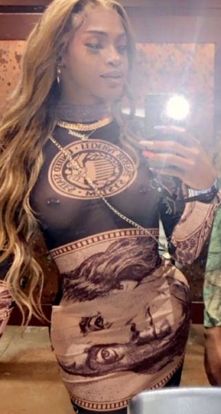 A real bisexual beauty. Blessed with more then 9.5 reasons to Call. I’m interested in Gentlemen near the Houston galleria area,  properly INTRODUCE yourself. I stand 5’10 mocha skin and a busty 34DD. call NO text . NO Low Ballers
(sorry)
hourly 
couples

💎💎 Let's meet 💎💎