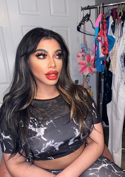 Hello guys my name is Draia, I am from LA. Recently moved to Atlanta two years ago. 

I’m a very Fun to be around, very open minded, and I am a no limit kind of girl, meaning there’s very little that I want do. I’m open to all kinks &  fetishes and new ideas. I love being submissive and submitting