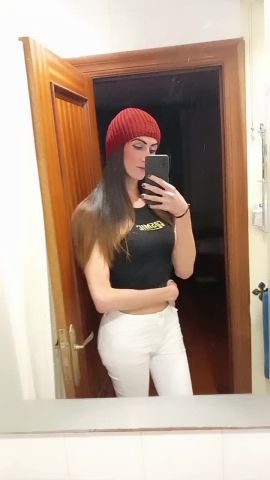 Leticia Santos
