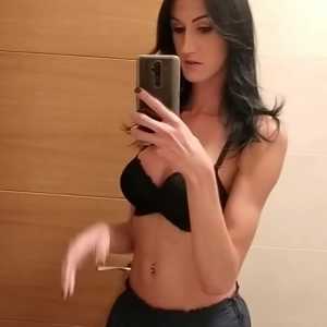 Leticia Santos