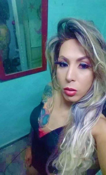 Soy trans, versátil,bien dada, femenina, ofrezco todo tipo de juegos y fantas sexuales, tengo lugar, interesados ya saben,vivo en centro Habana 