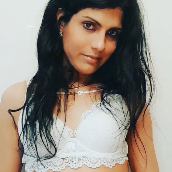 Chica trans universal buen pene mucha esperma  cumpliendo tus fantasías masajes juegos divertidos me gusta la fiesta y la música trabajo en casa 