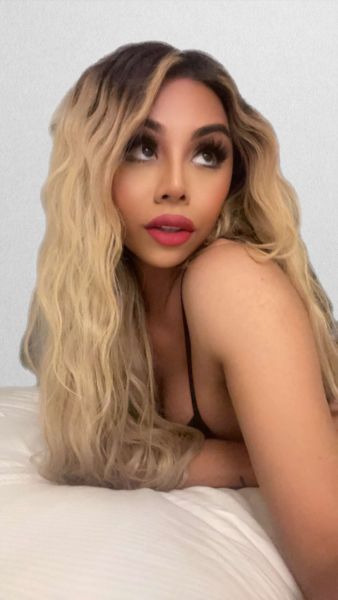 Hi Im ROXI  . I am available to have fun together.
Im a beautiful and Sensual Ts girl. (for a good time).
(No rush). Fully functional. GFE (girlfriend
experience
Snapchat: tsroxxy1319 
Onlyfans : tsroxxy1319 